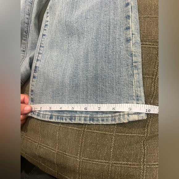 VERTIGO Paris women’s jeans size 10 
Measurements are on the pic great condition - Picture 14 of 16